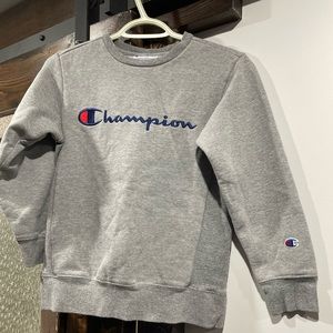 Champion sweater small